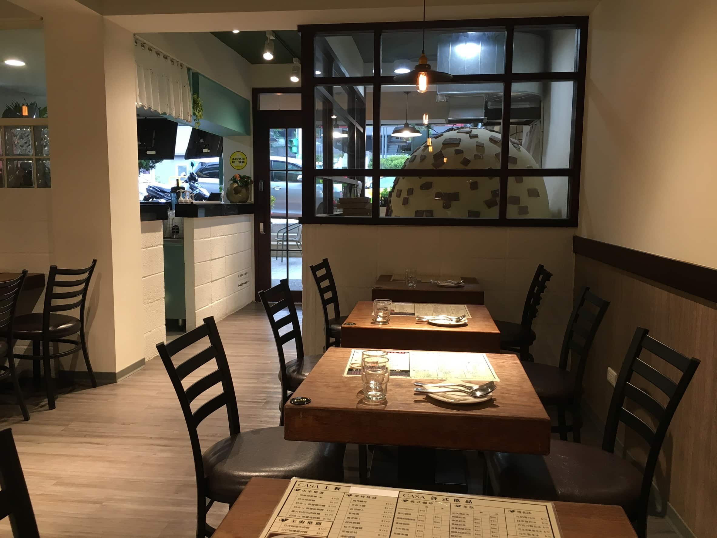 CASA咖薩披薩｜萬芳醫院餐廳推薦｜義大利麵｜咖哩飯 店內環境照片