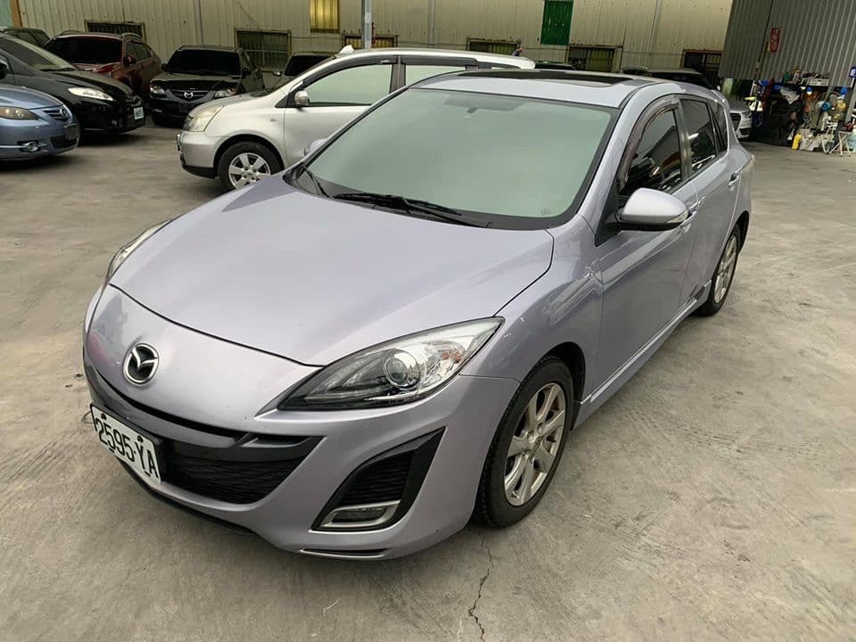 Mazda 3