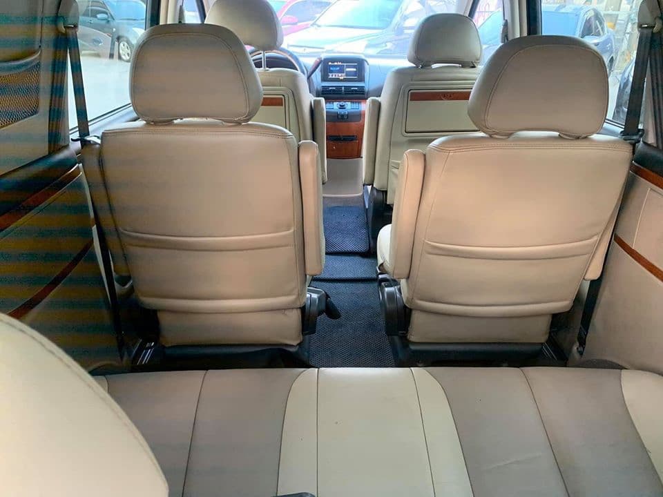 Nissan QRV