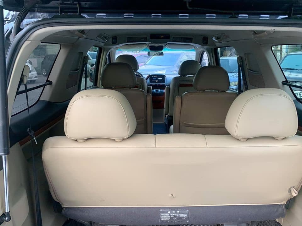 Nissan QRV