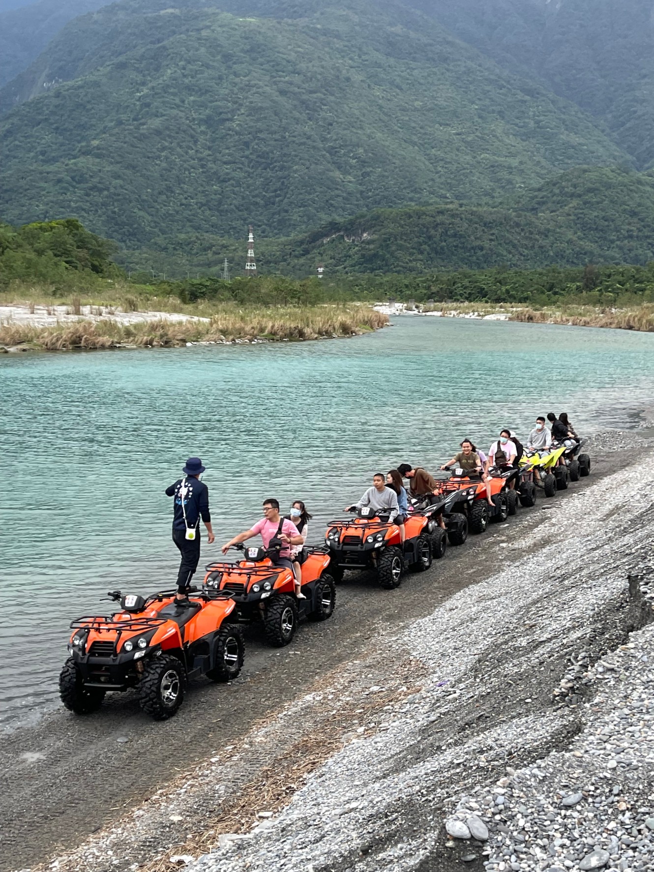 漫波星辰沙灘車