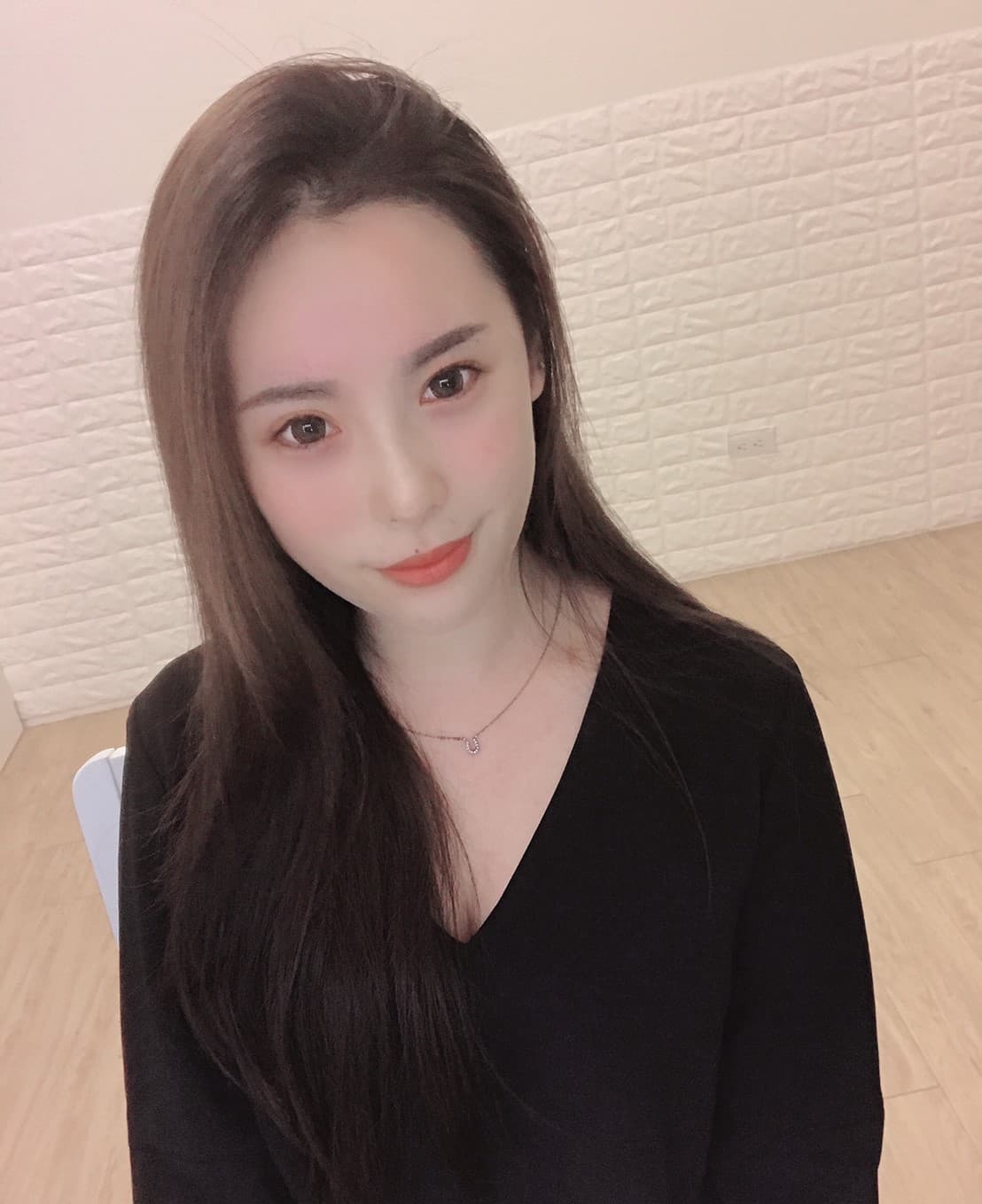 YUJU韓國半永久形象設計中心